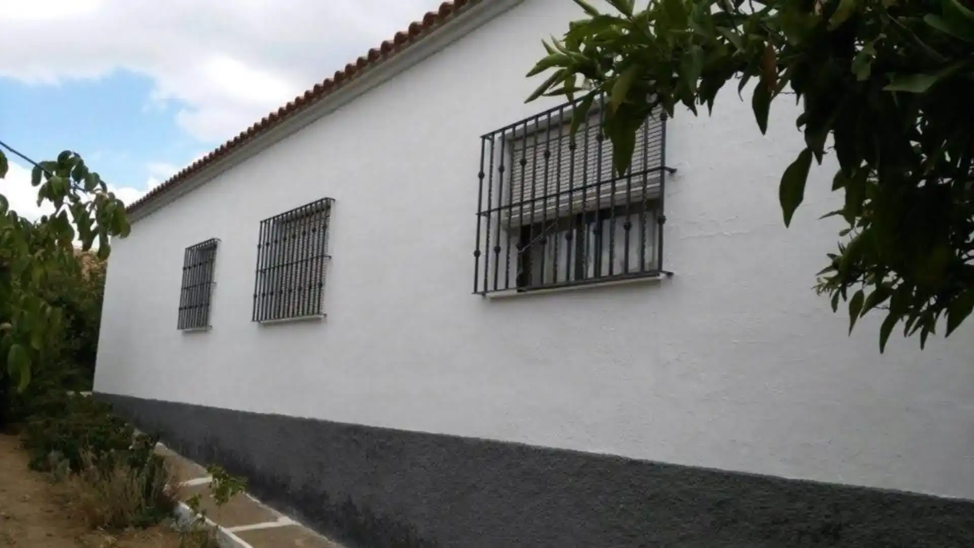Vista exterior de Casa o xalet en venda en Cazalla de la Sierra