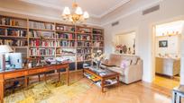 Living room of Flat for sale in  Madrid Capital  with Heating, Parquet flooring and Storage room