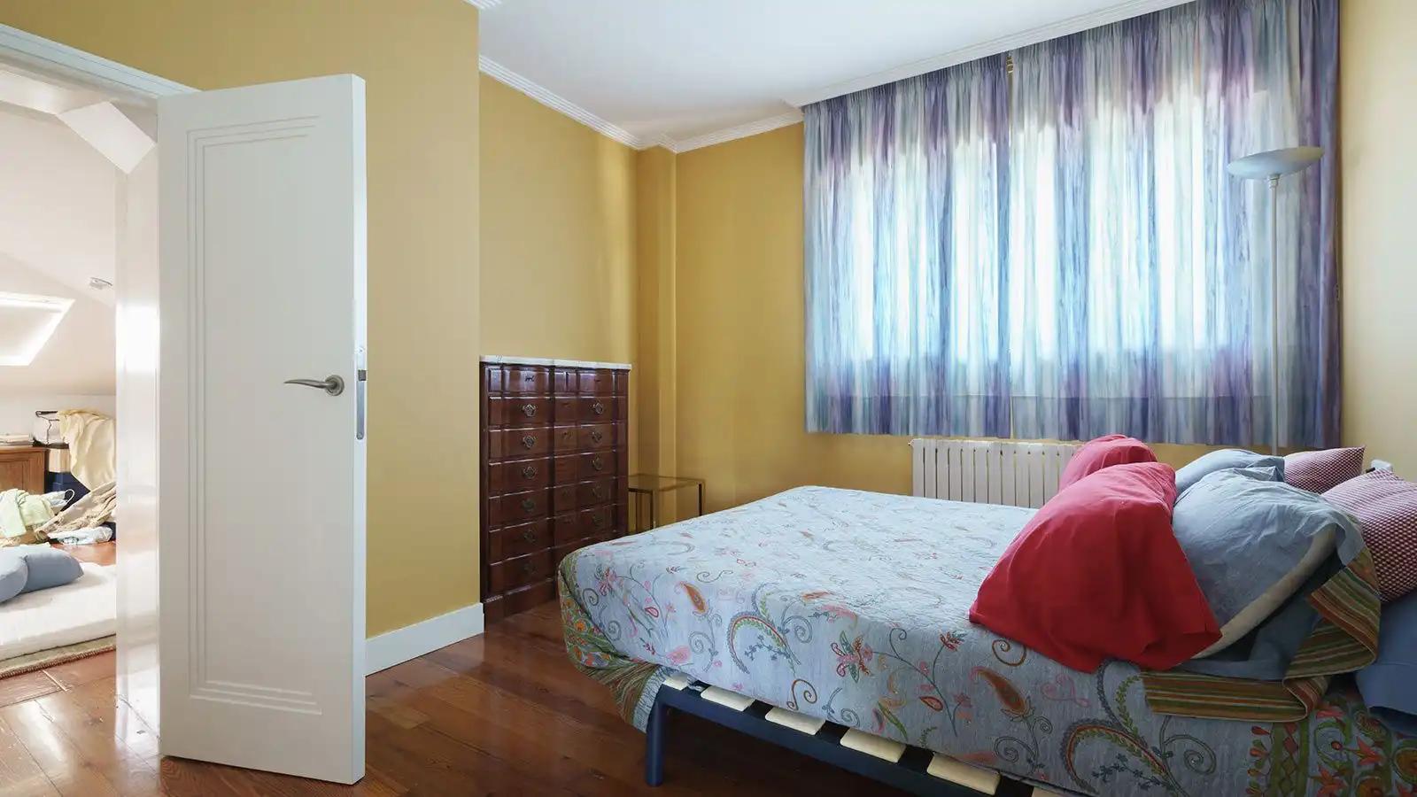 Habitación de Casa o chalet en venta en Oleiros con Calefacción, Jardín privado y Parquet