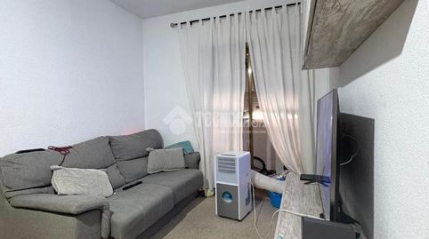 Foto 2 de Piso en venta en Juan de la Cierva, Getafe