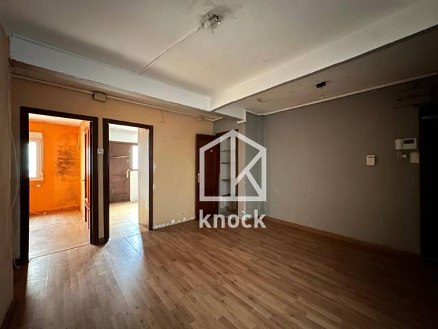 Piso en Venta en Calle Matilde García del Real en Fozaneldi - Tenderina