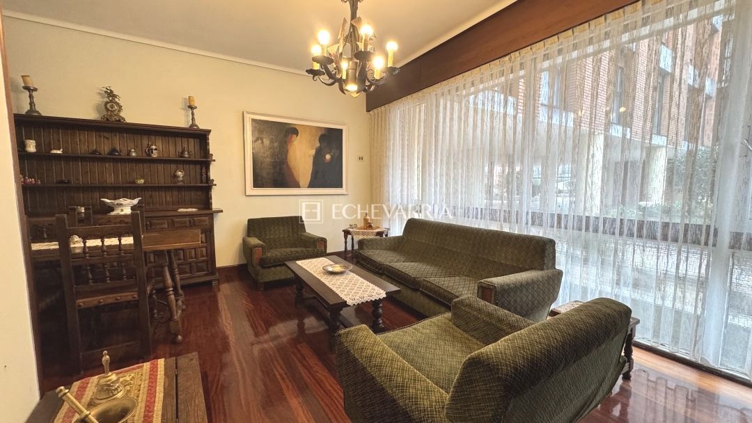 Living room of Flat for sale in Getxo   with Heating, Private garden and Storage room