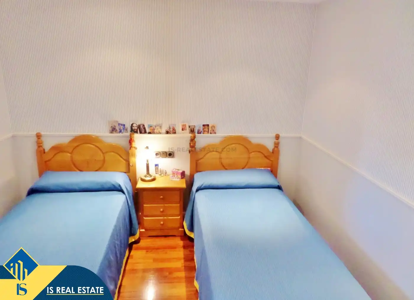 Bedroom of Houses for sale in Alicante / Alacant  with Terrace, Swimming Pool and Furnished