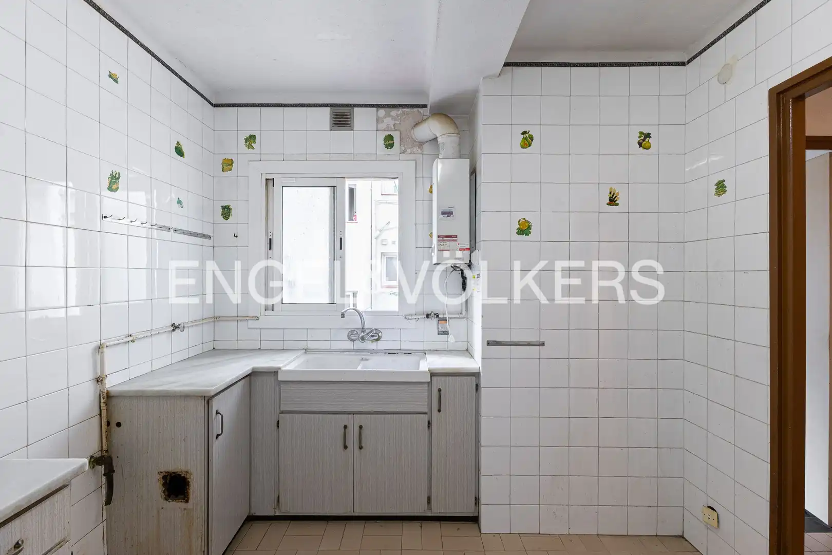 Küche von Wohnung zum Verkauf in Barcelona mit Heizung