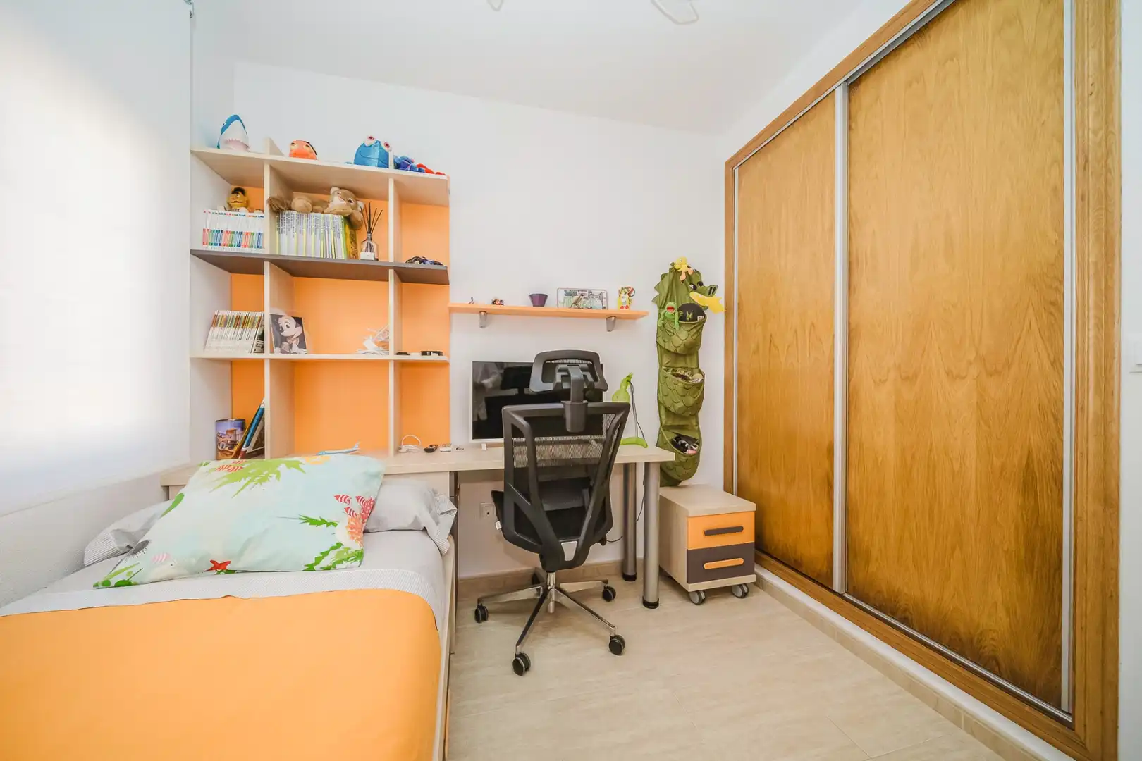 Dormitori de Casa o xalet en venda en Pilar de la Horadada amb Aire condicionat i Terrassa