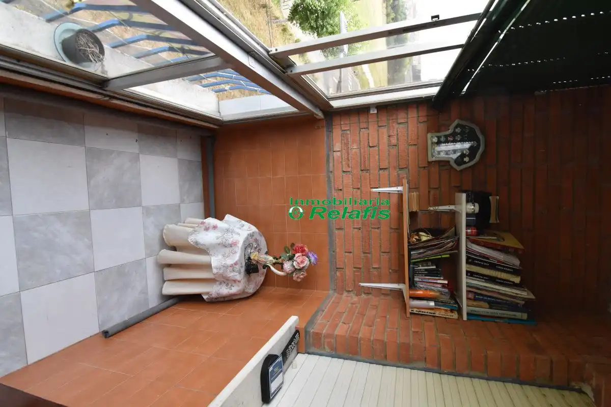 Piso en venta en Ciudad Rodrigo con Calefacción, Terraza y Amueblado