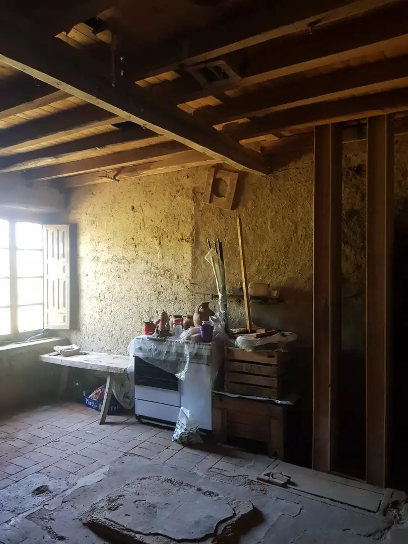 Cuina de Casa o xalet en venda en Aldehuela de Yeltes amb Calefacció, Moblat i Forn