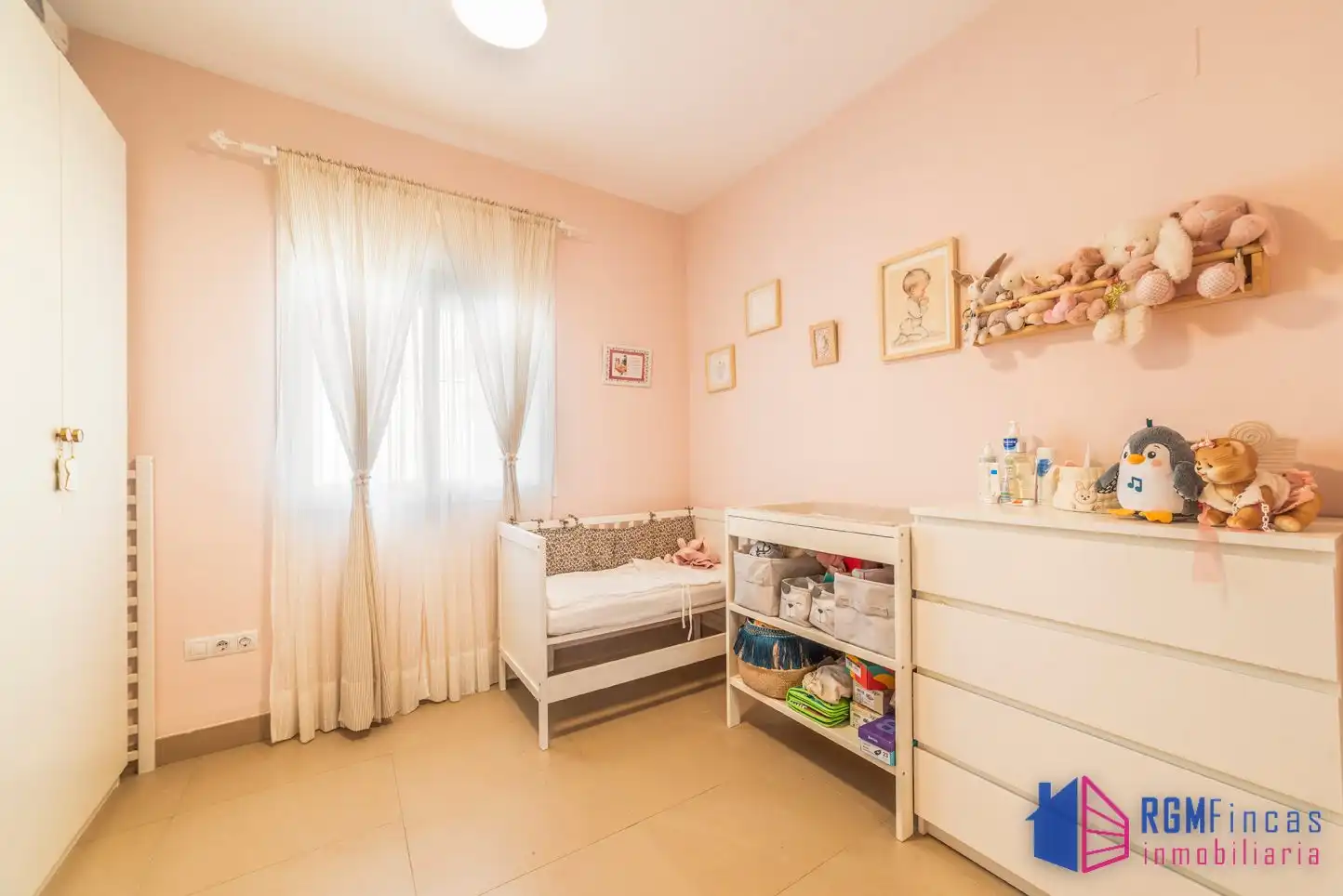 Habitación de Piso en venta en La Algaba, Sevilla