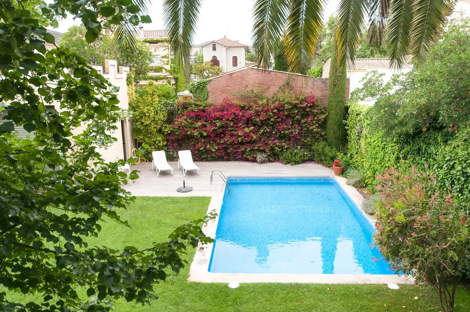 Swimming pool of Houses for rent in Sant Just Desvern  with Air Conditioner, Heating and Terrace