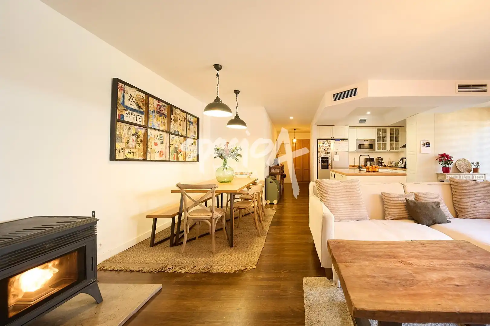 Sala de estar de Piso en venta en Las Rozas de Madrid con Calefacción, Jardín privado y Trastero