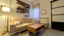 Living room of Flat for sale in  Madrid Capital  with Air Conditioner and Heating