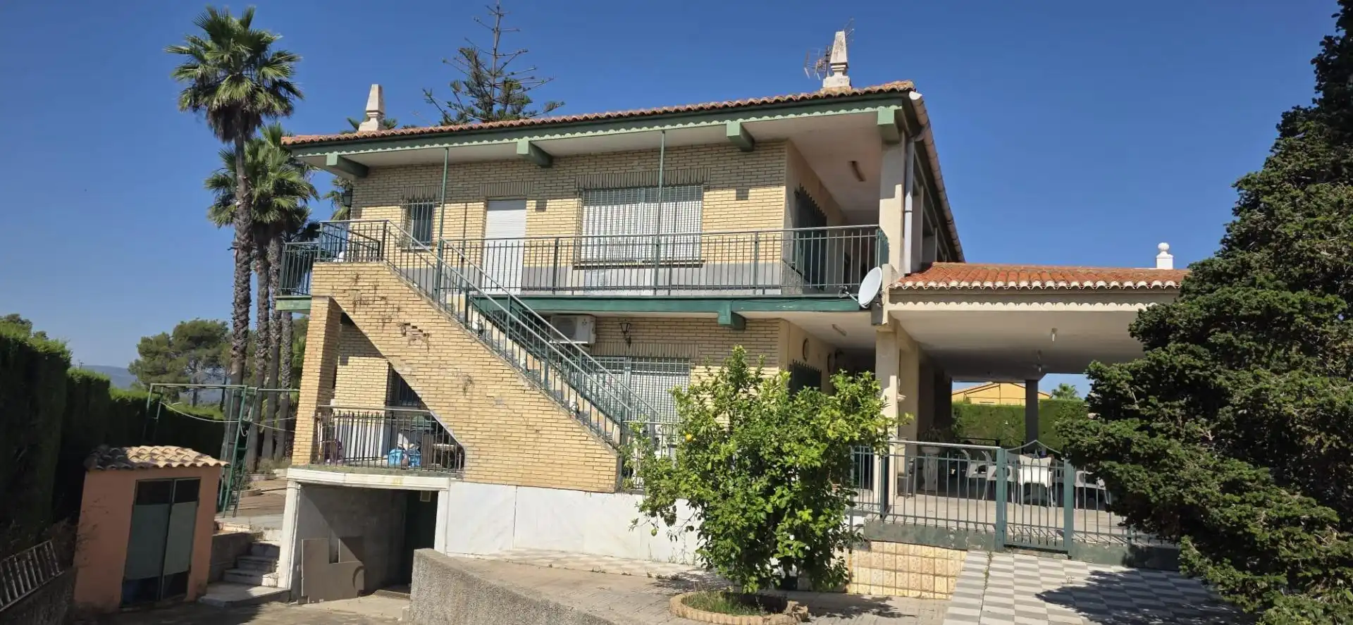 Detached house with terrace for sale in Montserrat, imagen 4