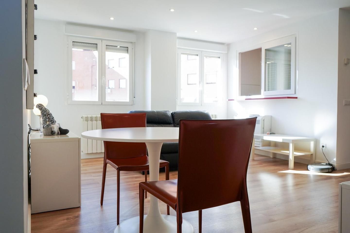 Living room of Flat for sale in  Madrid Capital  with Air Conditioner and Heating