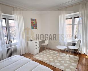 Flat to share in Calle Sagunto, 2, Centro