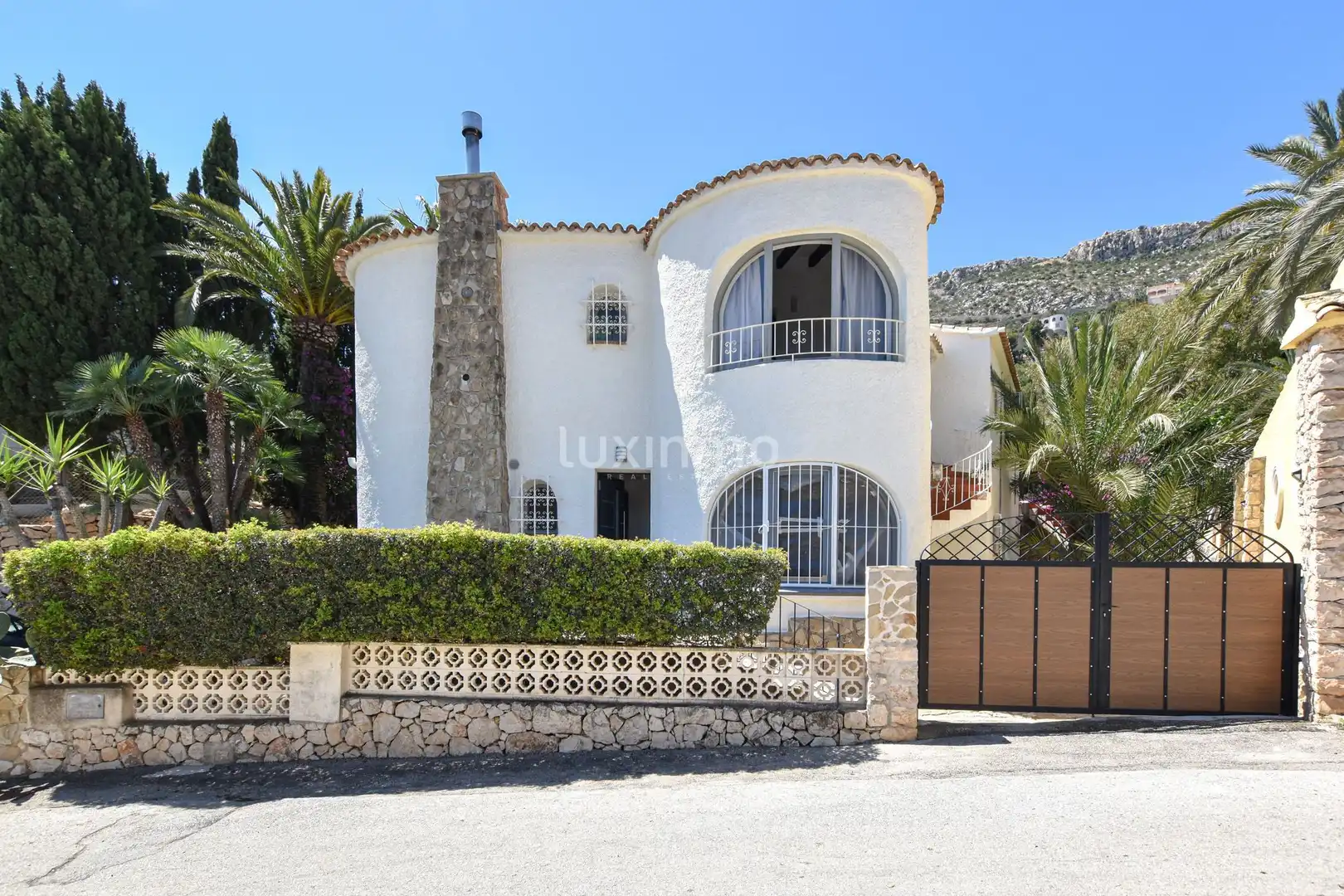 Villa mit Pool zum Verkauf in Maryvilla