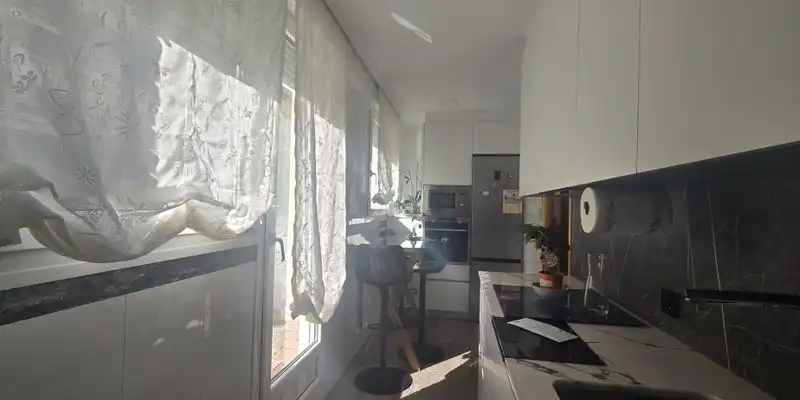 Cocina de Casa adosada en venta en Guardo con Jardín privado y Amueblado