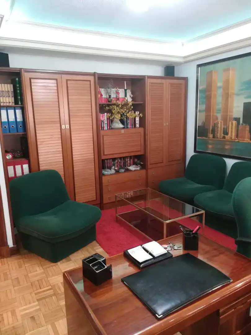 Wohnzimmer von Büro zur Miete in Móstoles mit Möbliert