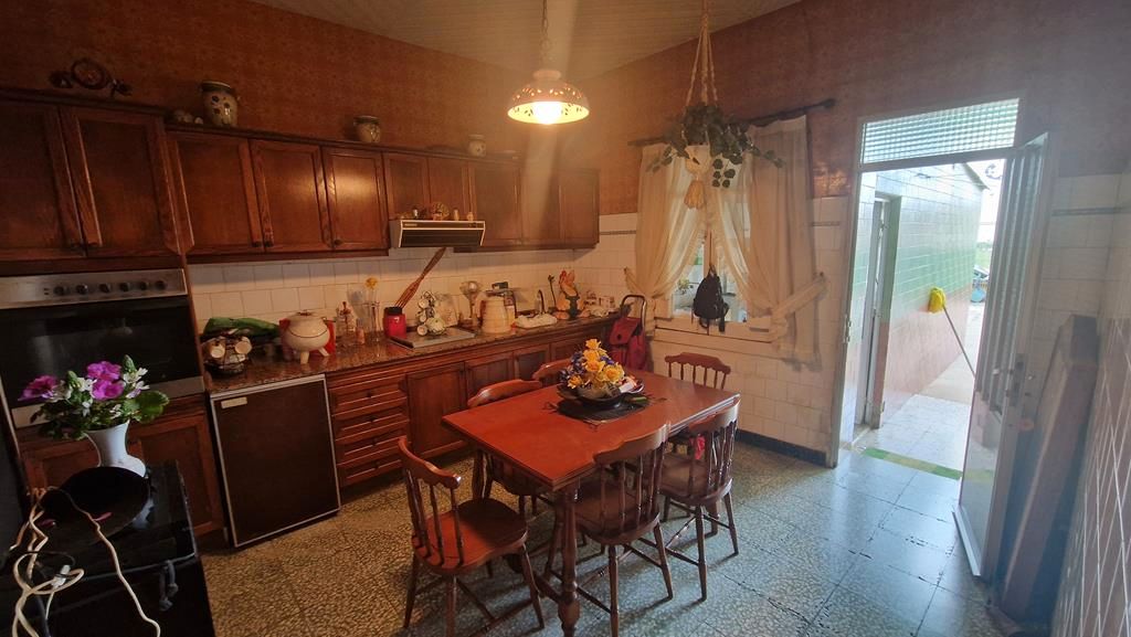 Kitchen of House or chalet for sale in A Pobra do Caramiñal  with Storage room, Furnished and Balcony