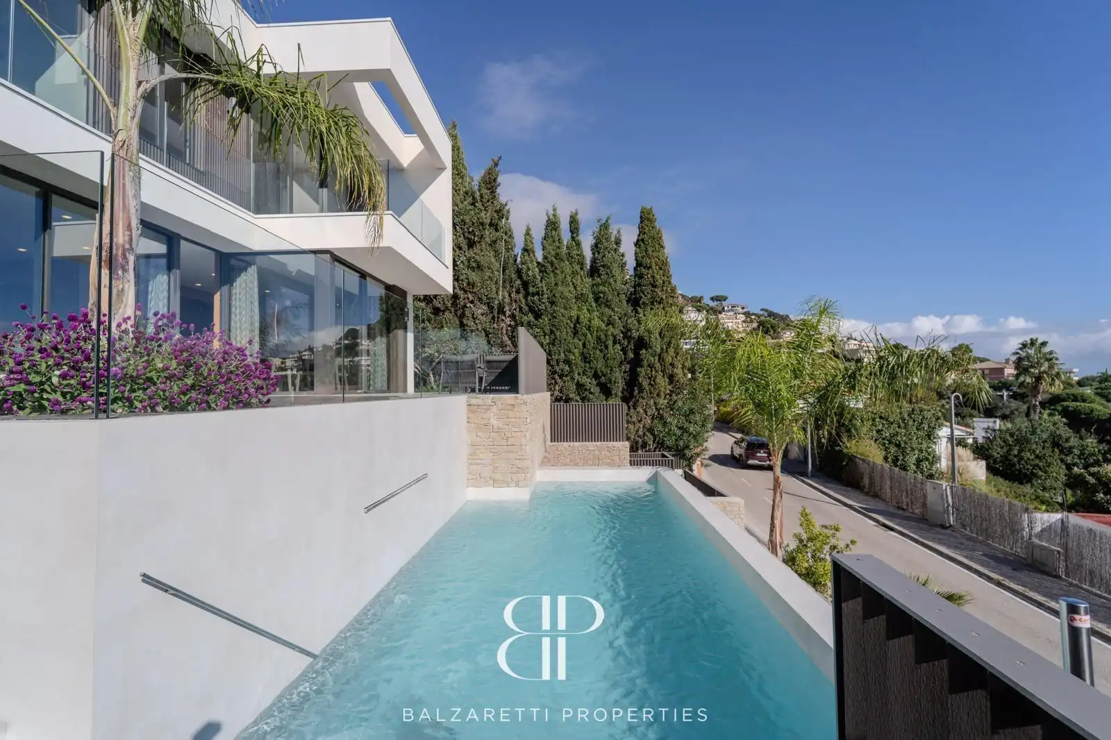 Vista exterior de Casa o xalet en venda en Lloret de Mar amb Aire condicionat, Calefacció i Jardí privat