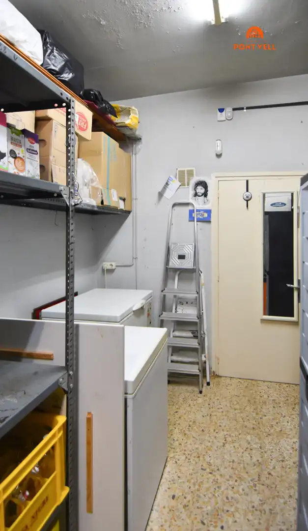 Local commercial à vendre à La Bisbal d'Empordà, imagen 27