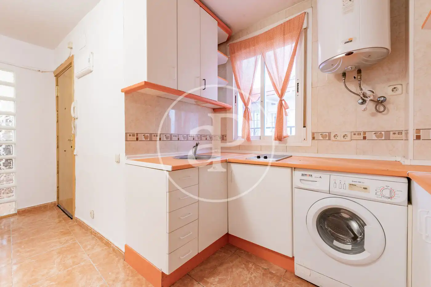 Kitchen of Flat for sale in Madrid  with Heating
