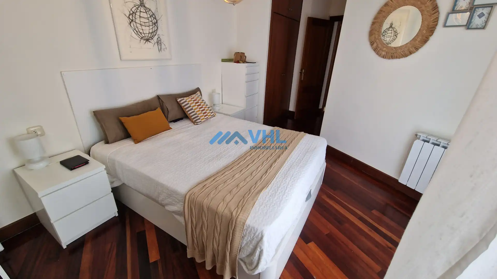 Schlafzimmer von Wohnung zur Miete in Castro-Urdiales mit Heizung, Terrasse und Möbliert