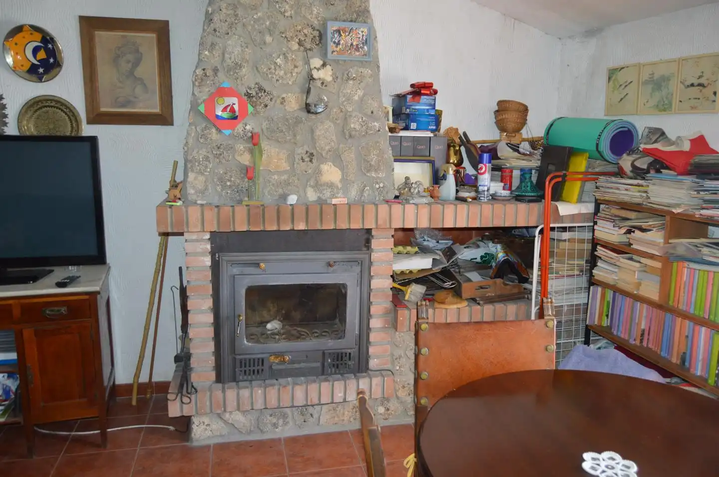 Houses for sale in Huete  with Furnished