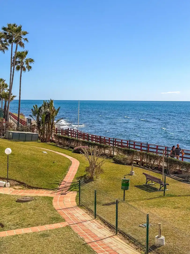 Dúplex en venta en Calahonda