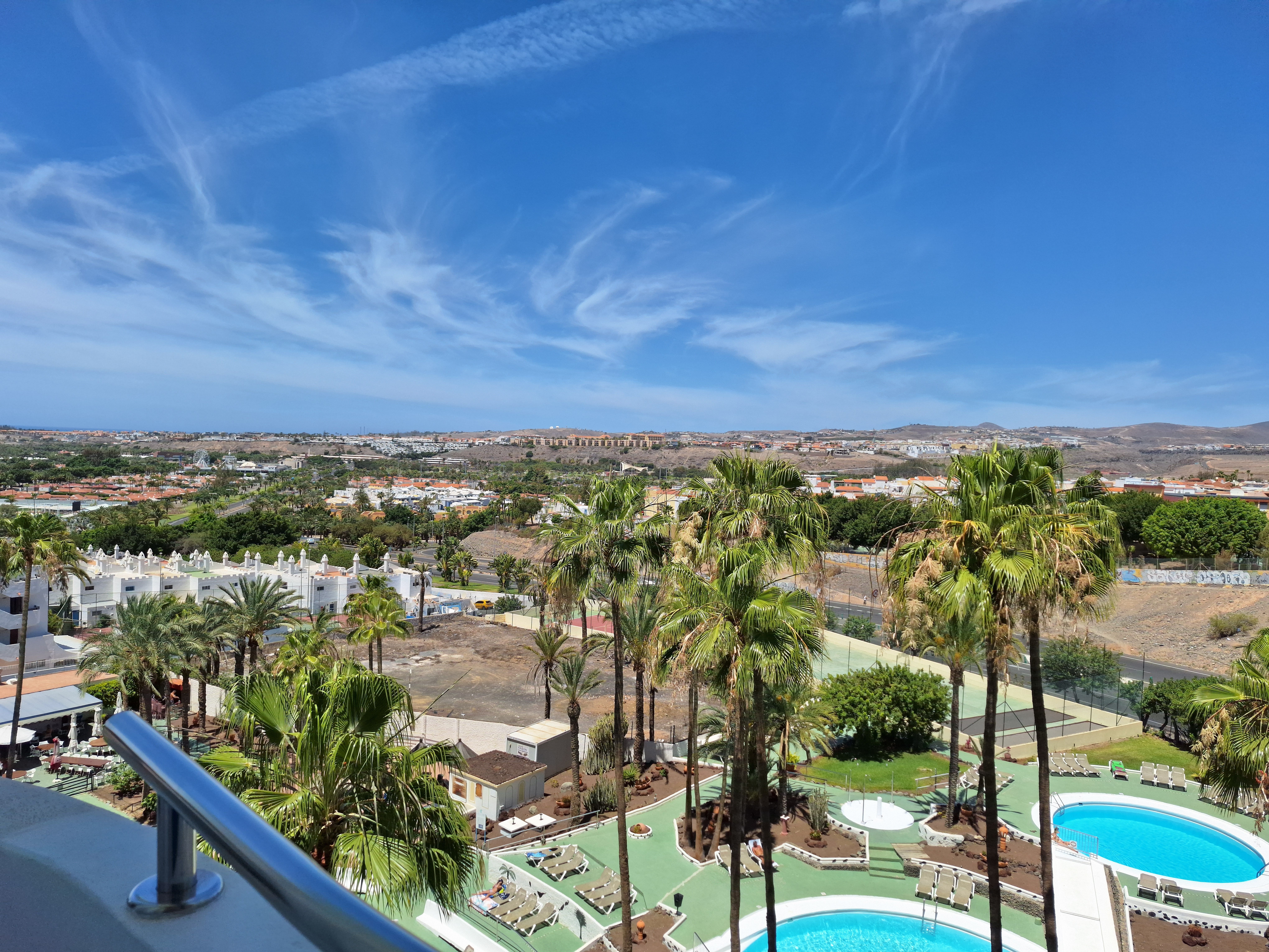 Exterior view of Flat for sale in San Bartolomé de Tirajana  with Air Conditioner, Terrace and Community pool