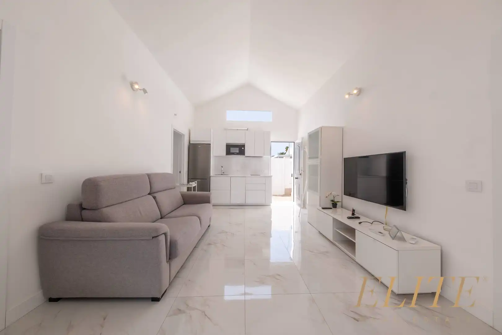 Sala d'estar de Casa o xalet en venda en San Bartolomé de Tirajana amb Aire condicionat, Calefacció i Jardí privat