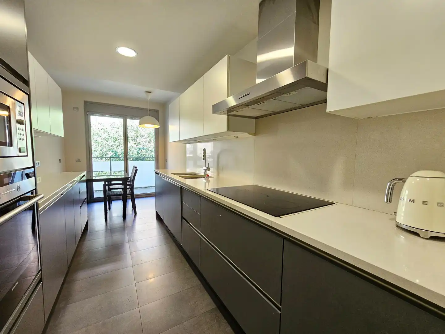 Kitchen of Flat for sale in Barcelona  with Air Conditioner, Heating and Terrace