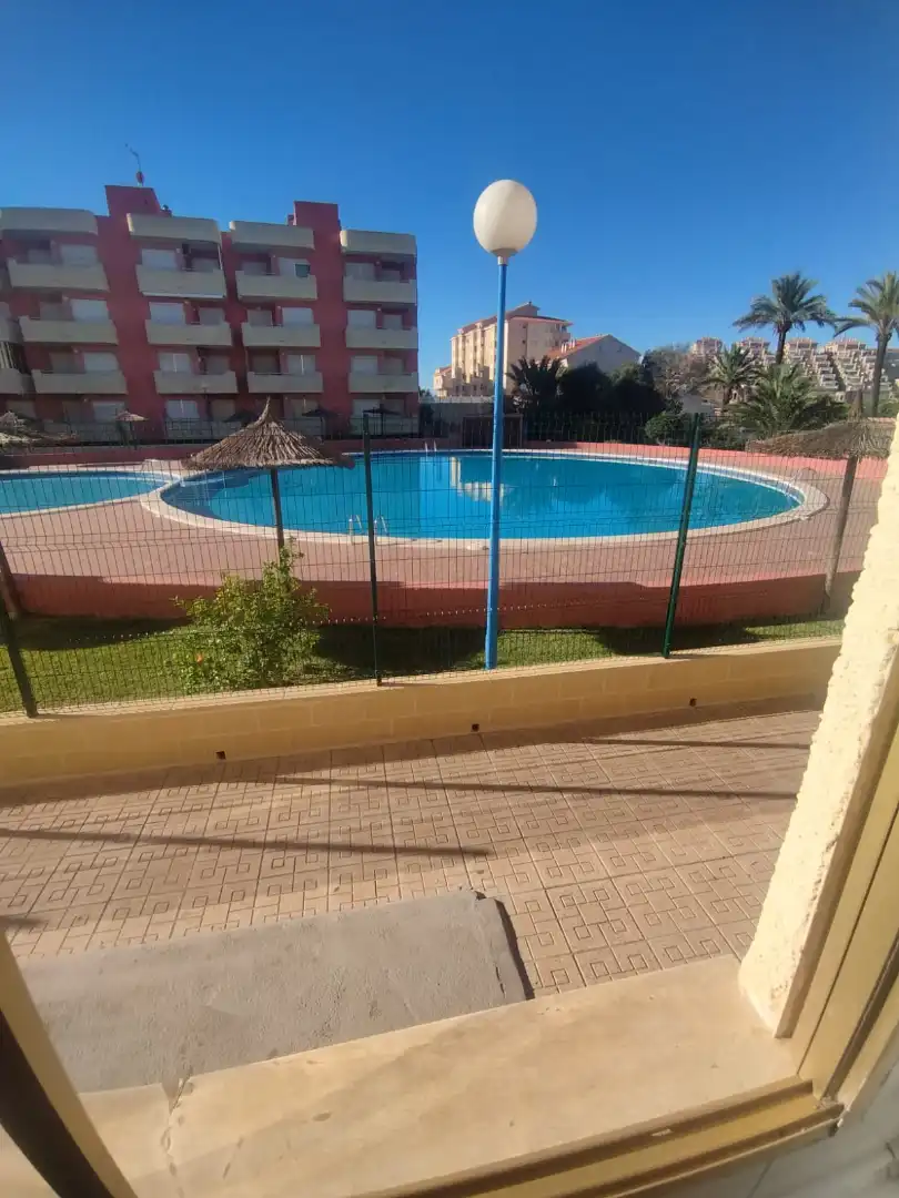 Piscina de Piso en venta en La Manga del Mar Menor