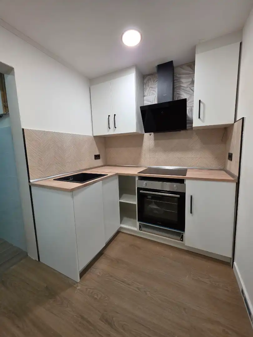 Kitchen of Flat for sale in Barcelona  with Air Conditioner and Heating