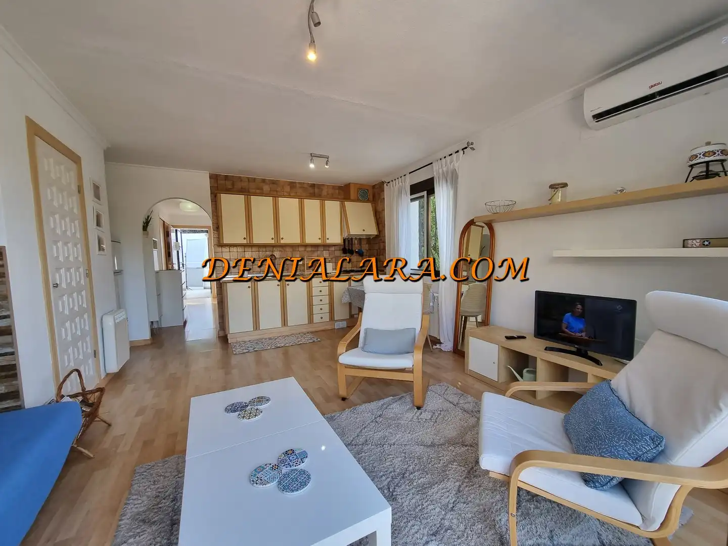Sala d'estar de Apartament en venda en Benitachell / El Poble Nou de Benitatxell amb Aire condicionat, Balcó i Internet