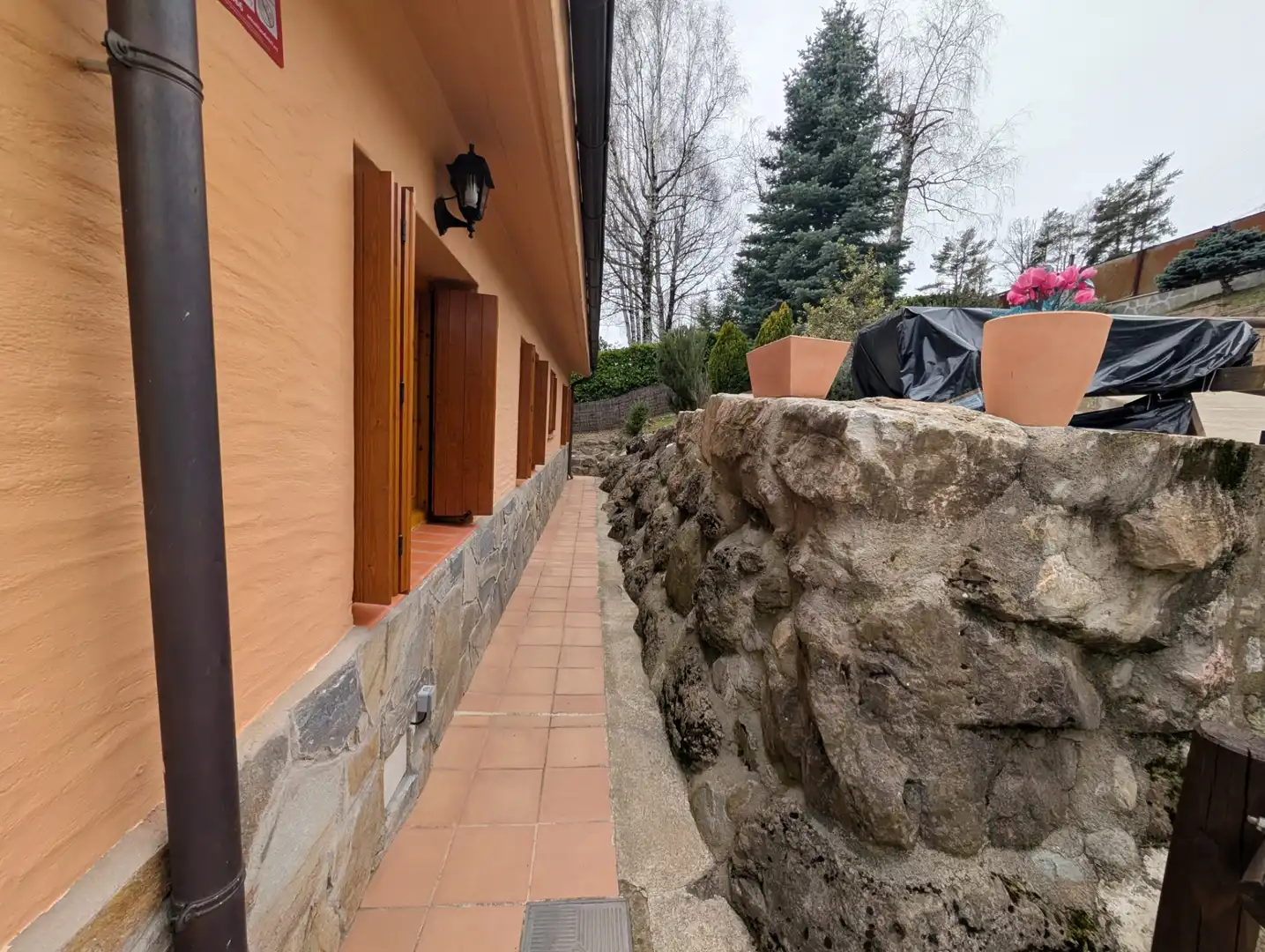 Vista exterior de Casa o xalet en venda en Camprodon amb Jardí privat i Terrassa