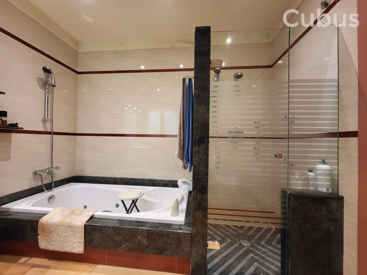 Bathroom of Houses for sale in Les Preses  with Air Conditioner, Heating and Terrace