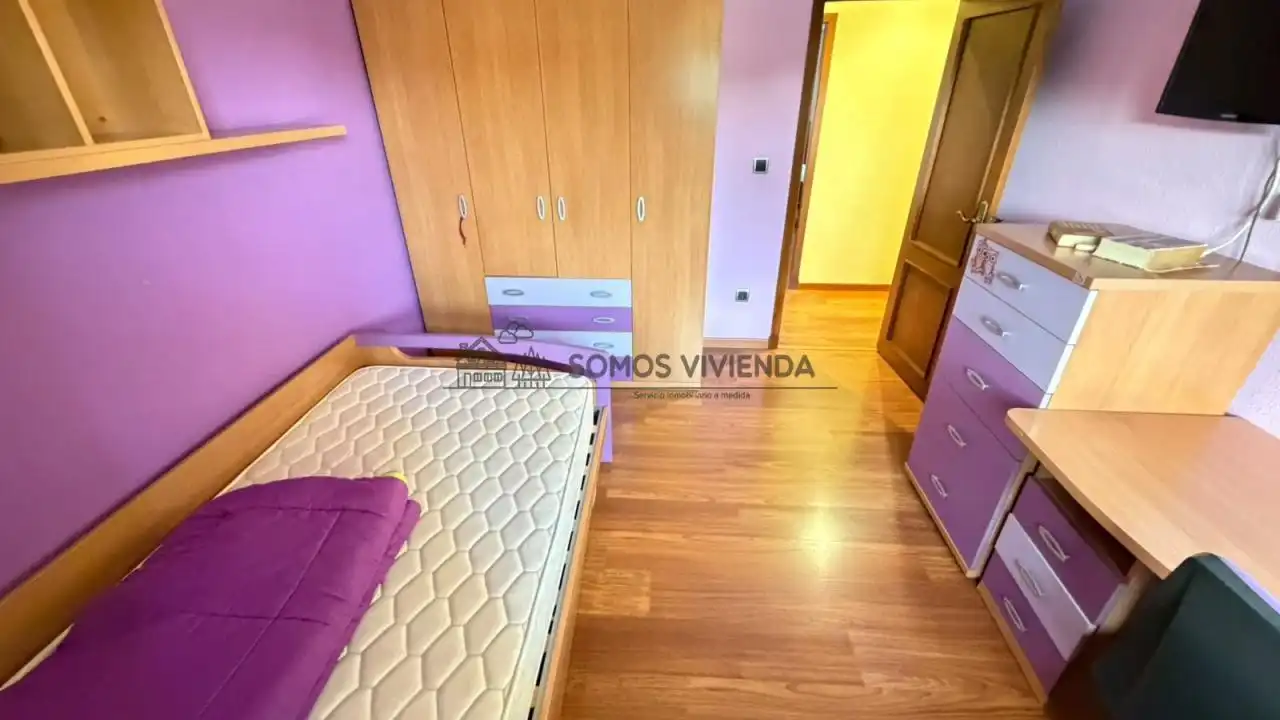 Bedroom of Houses for sale in San Cibrao das Viñas  with Heating, Private garden and Storage room