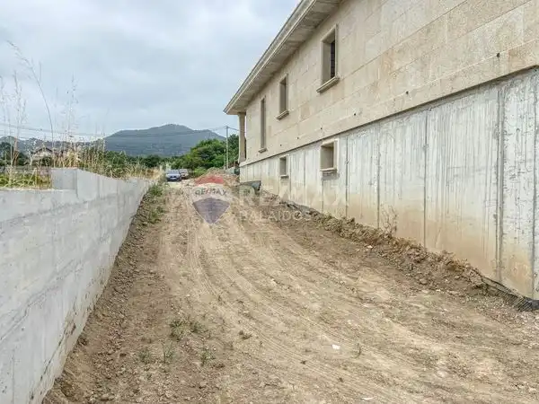 Xalet amb jardí en venda a rua do outeiro, imagen 2