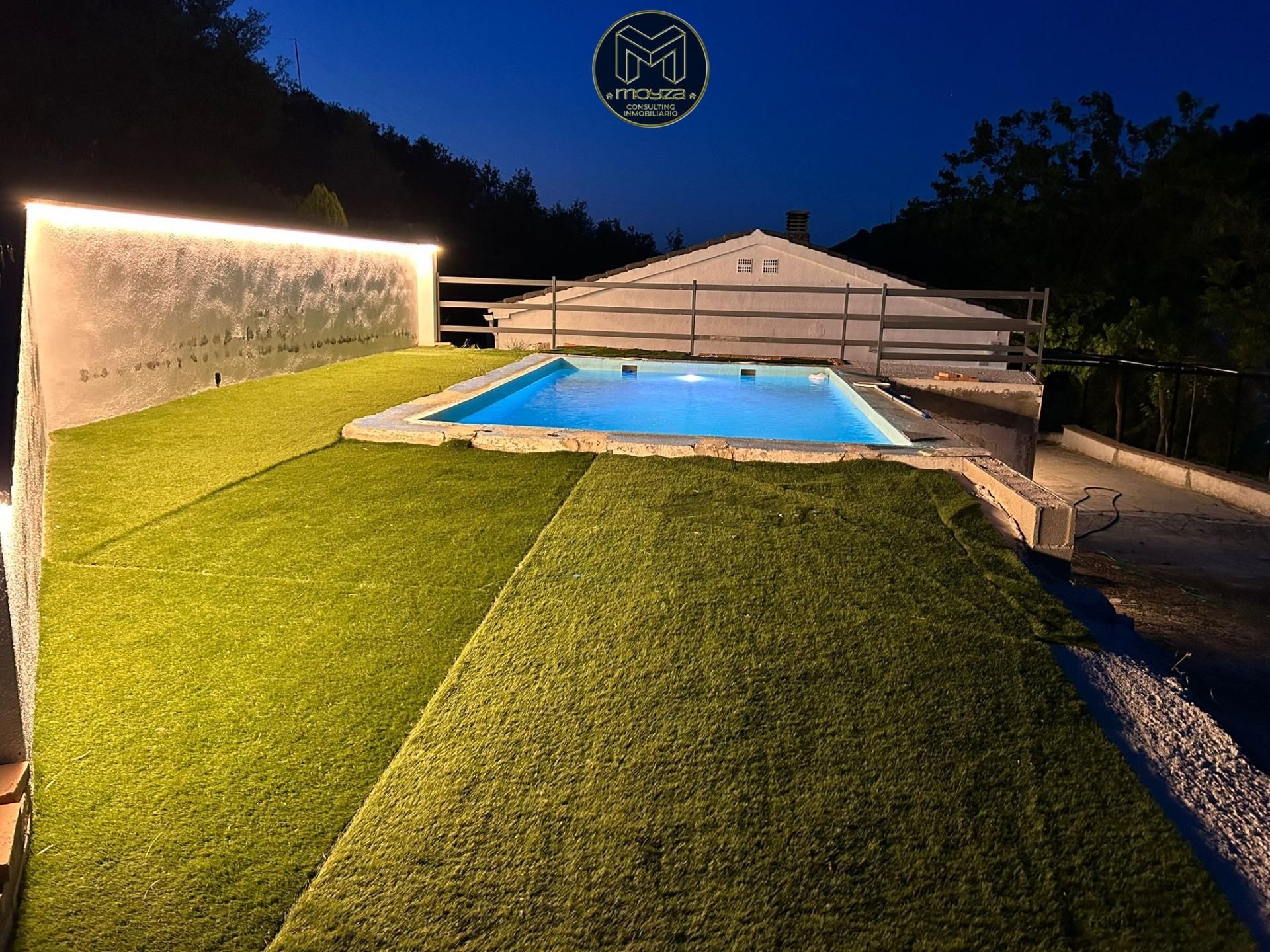 Piscina de Casa o xalet de lloguer en  Jaén Capital amb Piscina