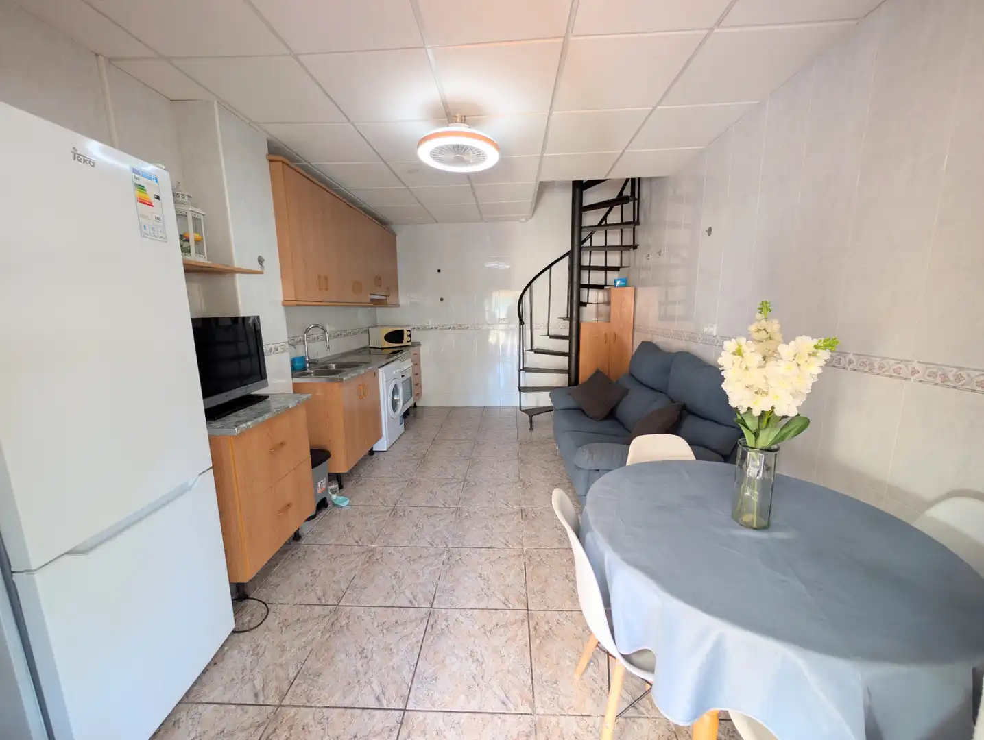 Cuina de Dúplex en venda en Cartagena amb Aire condicionat, Terrassa i Moblat