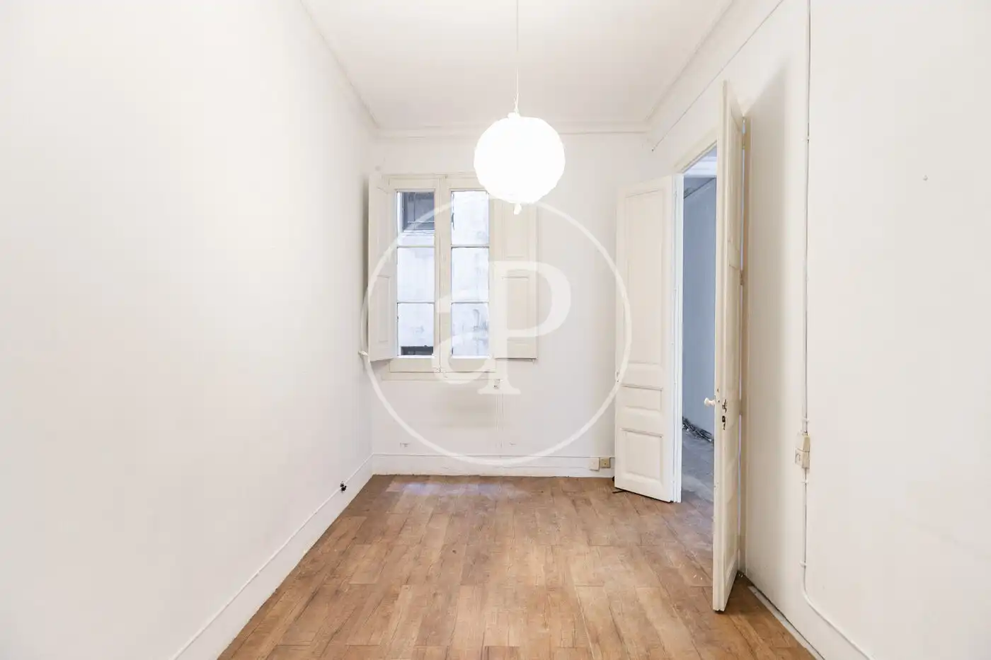Habitación de Piso en venta en Barcelona con Calefacción y Balcón