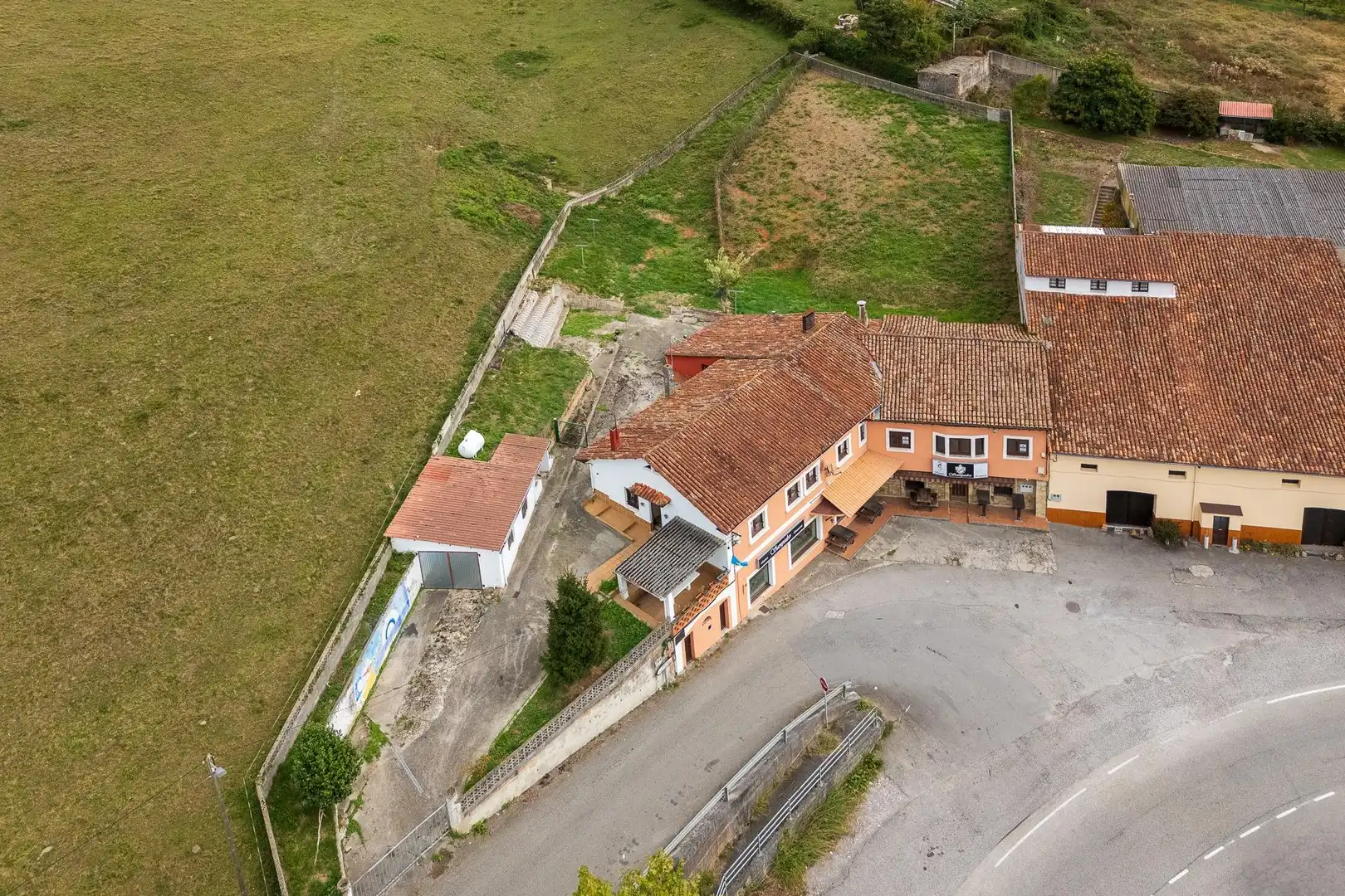 Vista exterior de Casa o xalet en venda en Quintes - Arroes