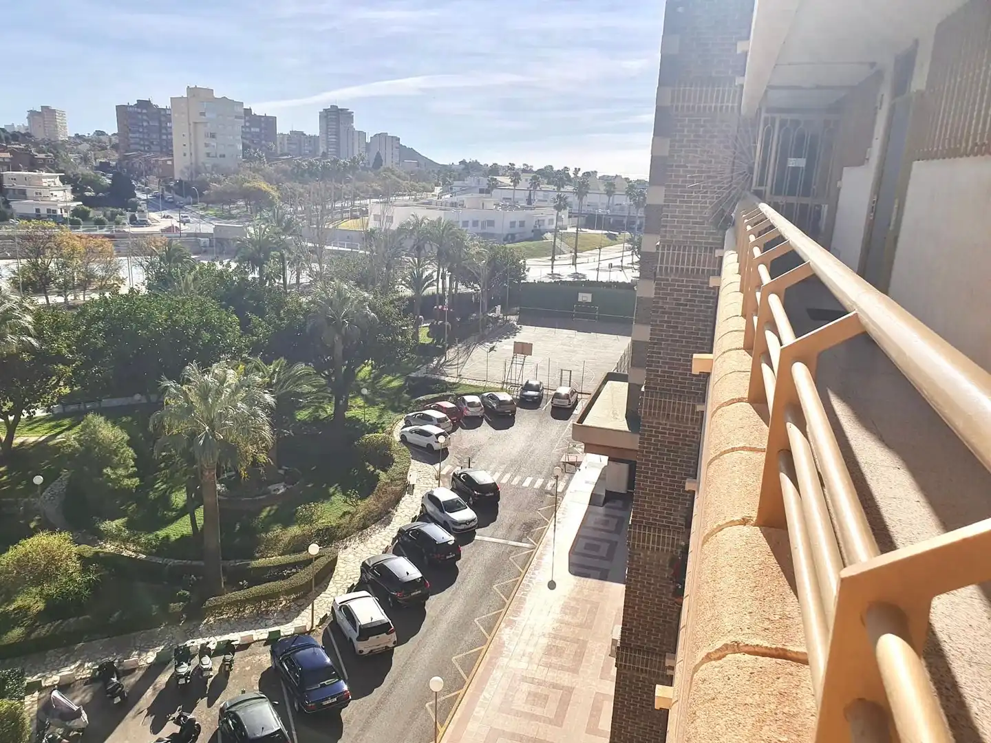 Vista exterior de Apartament en venda en Alicante / Alacant amb Aire condicionat, Calefacció i Terrassa