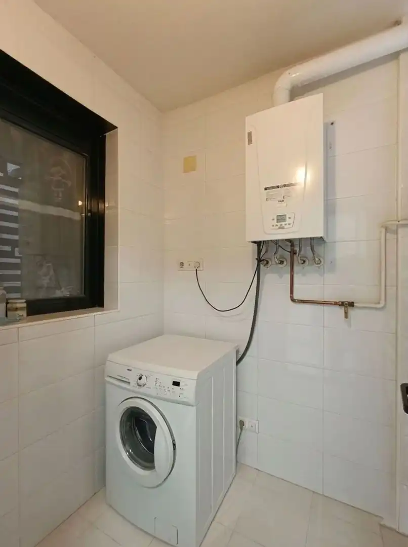 Badezimmer von Wohnung zum Verkauf in Ciudad Real mit Klimaanlage, Heizung und Abstellraum
