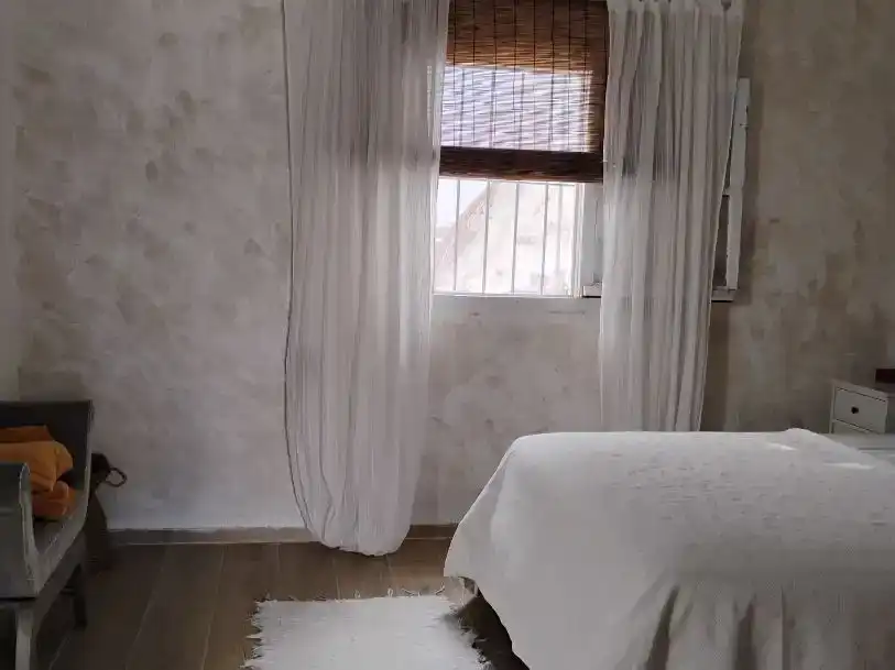 Dormitori de Casa adosada en venda en Alcalá de los Gazules amb Balcó
