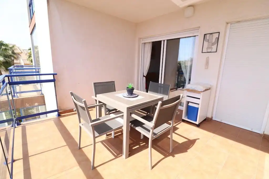 Apartments for rent in Calle Tierra, Aguamarina