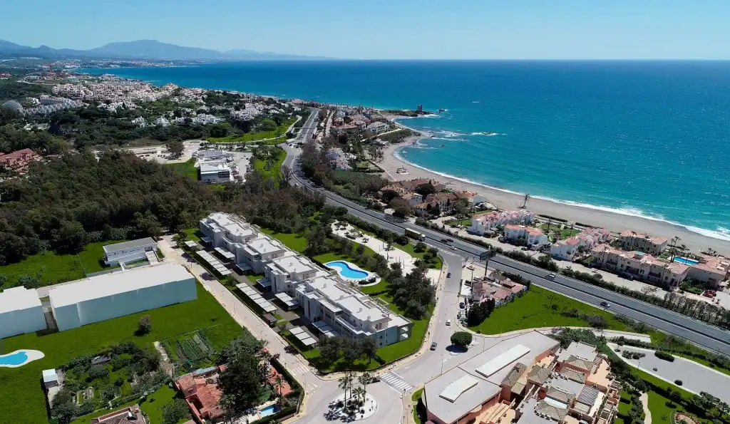 Àtic amb piscina en venda a Marina de Casares