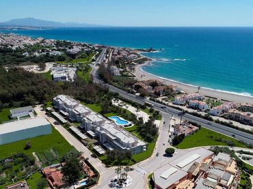 Attique avec piscine à vendre à Marina de Casares