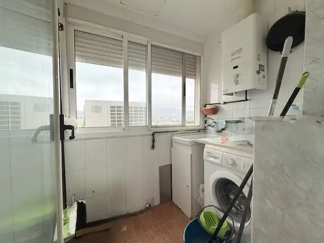 Küche von Wohnung zum Verkauf in Castellón de la Plana / Castelló de la Plana mit Klimaanlage, Heizung und Abstellraum