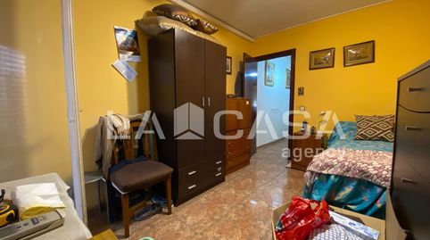 Foto 5 de Piso en venta en Centre, Santa Coloma de Gramenet